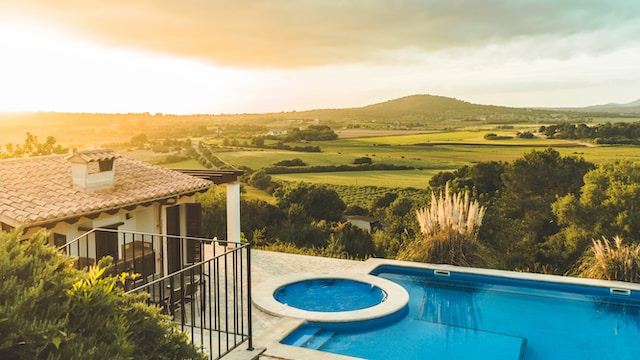 Villa avec piscine en Provence : Relaxation au soleil